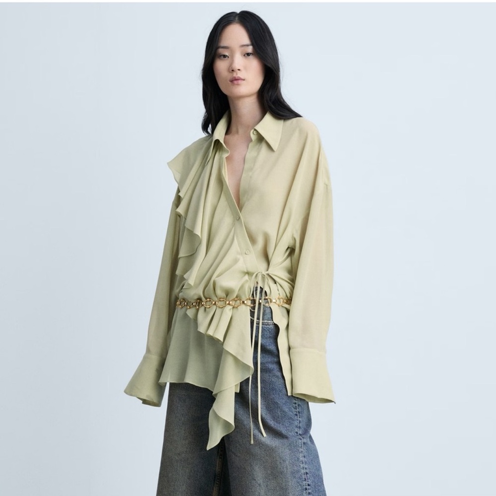 Mango Bruna Ruffle Button Up Shirt Pastel Green Size 8 Long Sleeve Flowy Top